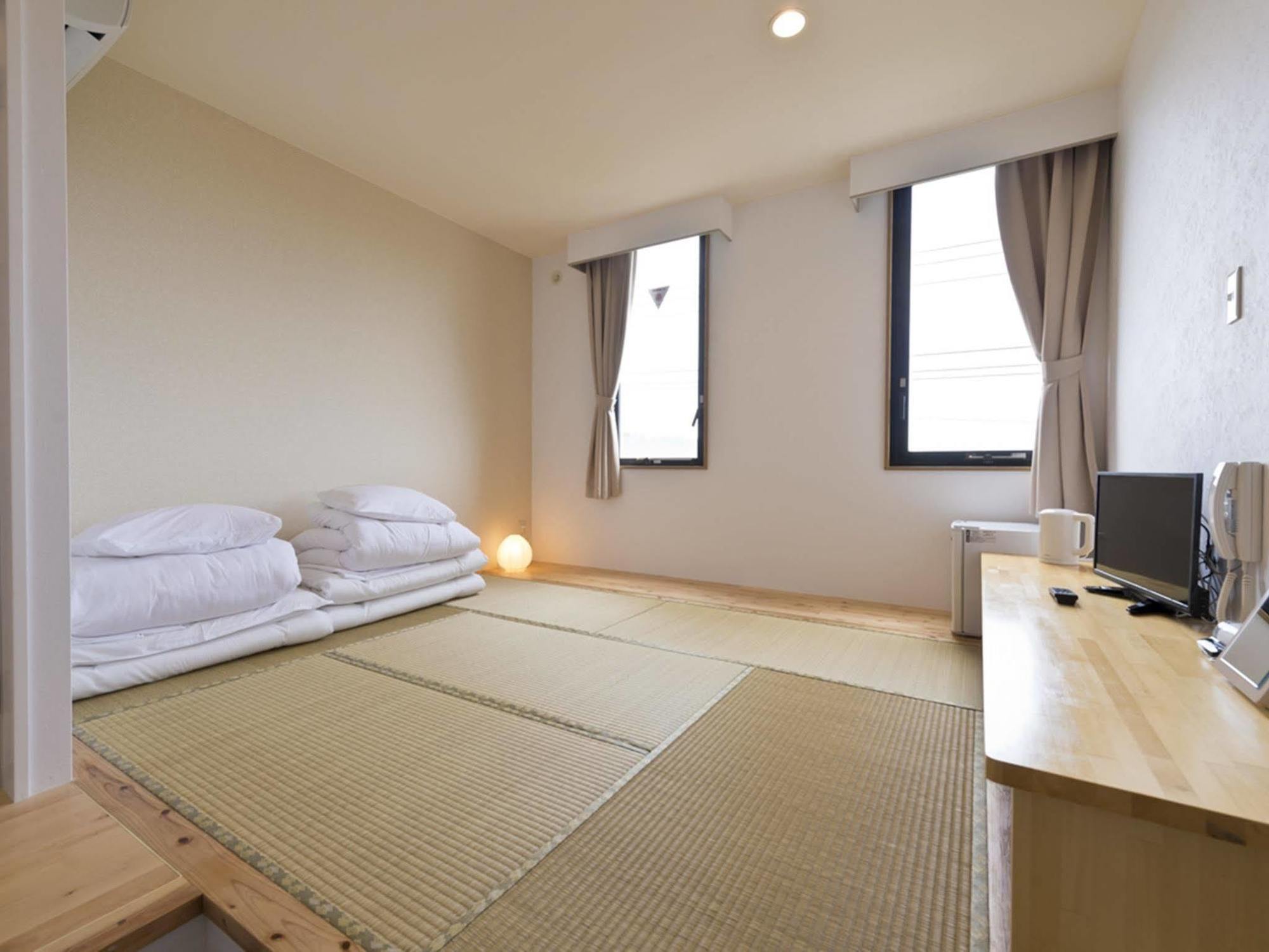 Pangoo Onna Japanese Style Hotel מראה חיצוני תמונה