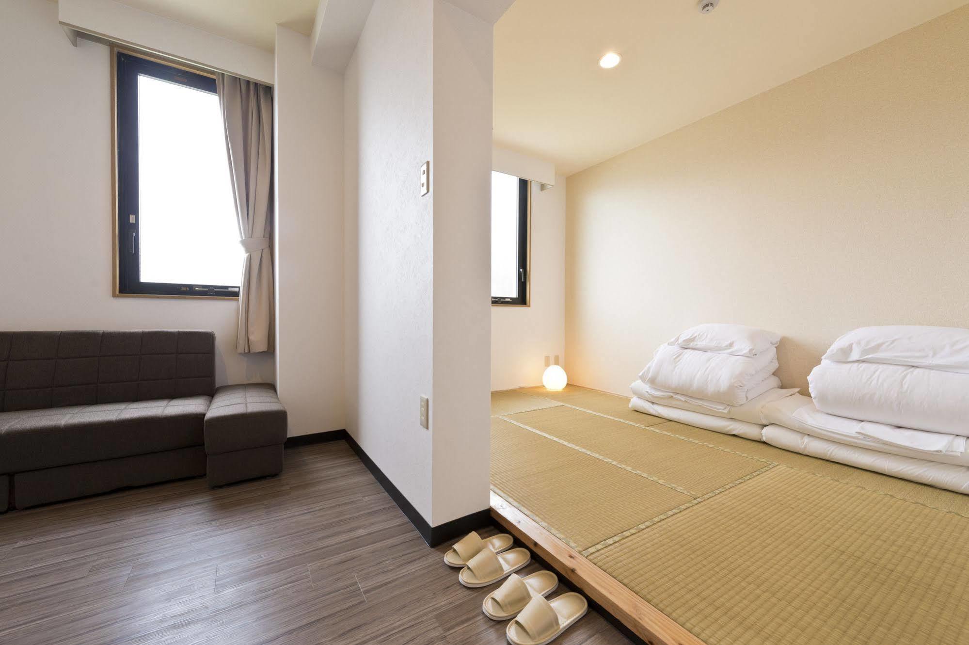 Pangoo Onna Japanese Style Hotel מראה חיצוני תמונה